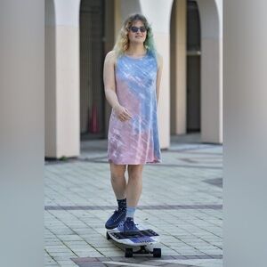 NWT T&S By Thread Tie Dye Sleeveless Dress Blue Blush Size Small